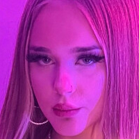 adrianablondiexx Desnuda