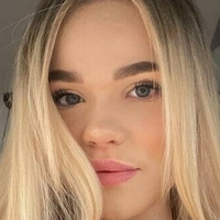 alicebrightt Desnuda