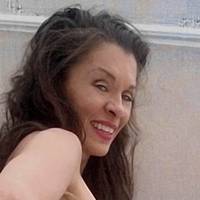 Alicia Arden Desnuda