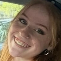 Alison Schmitt Desnuda