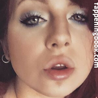 a_redherring Desnuda