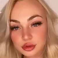 Ariel Ice Desnuda