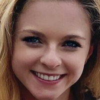 Aurora Straus Desnuda