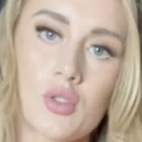 Emily Nosler Desnuda