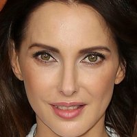 Frédérique Bel Desnuda