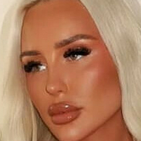 Julia Pawlowska Desnuda