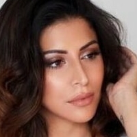 Karishma Kotak Desnuda