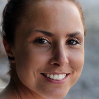 Katharina Apelt Desnuda