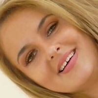 Katie Thornton Desnuda