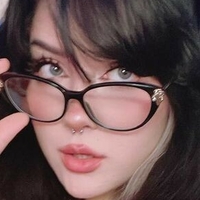 Laurinchhhe Desnuda