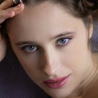 Lia Noel Desnuda