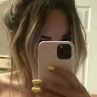 Little Waitress Desnuda