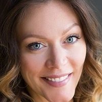 Maggie O'Neill Desnuda