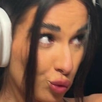 Makayla Anisa Desnuda