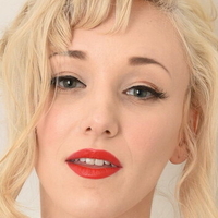 MissKittyQuinn Desnuda