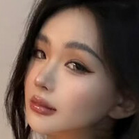 Nariiiiliu, Nari Desnuda