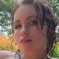 Nika Kolosova Desnuda