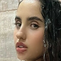 Noa Honey Desnuda