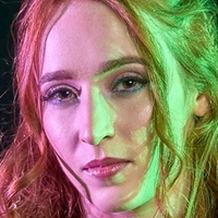 Notorious Mimi Desnuda