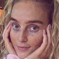 Perrie Edwards Desnuda