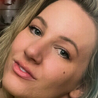 Poke Nips Desnuda