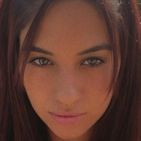 Rissaxtine Desnuda
