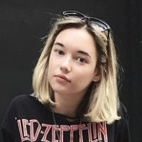 Sarah Snyder Desnuda