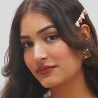 Simran Bajwa Desnuda