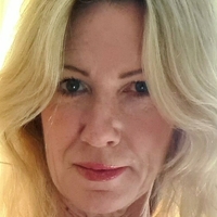 Sizzling Scorpio Siren Desnuda