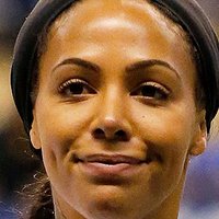 Sydney Leroux Desnuda