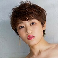 Yuuna Mitake Desnuda